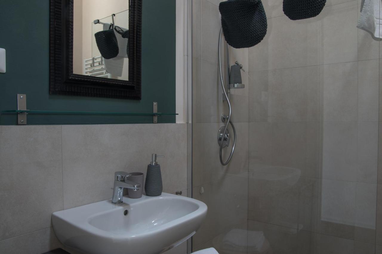 Camera Matrimoniale con Bagno Privato